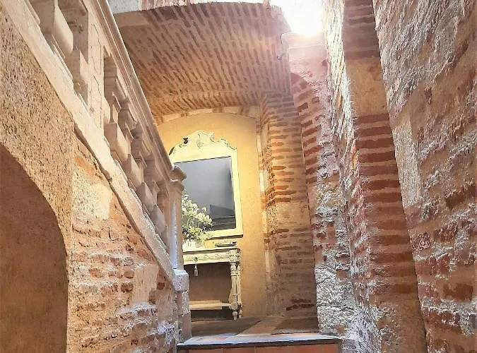 Pied A Terre De Charme - 80 M2 - Hyper Centre - Parking Appartement