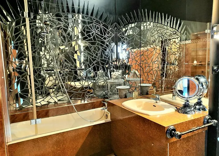 Pied A Terre De Charme - 80 M2 - Hyper Centre - Parking Albi