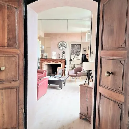 Apartment Pied A Terre De Charme - 80 M2 - Hyper Centre - Parking *