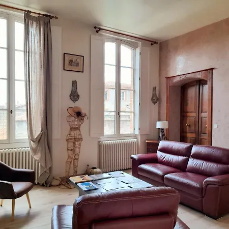 Pied A Terre De Charme - 80 M2 - Hyper Centre - Parking Apartment
