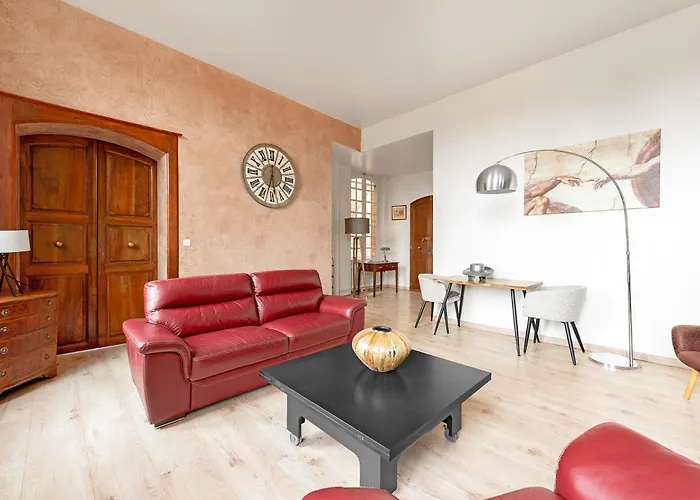 Pied A Terre De Charme - 80 M2 - Hyper Centre - Parking * アルビ